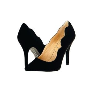 Chinese Laundry Women's Savvy Suede Dress Pump, NWOT
